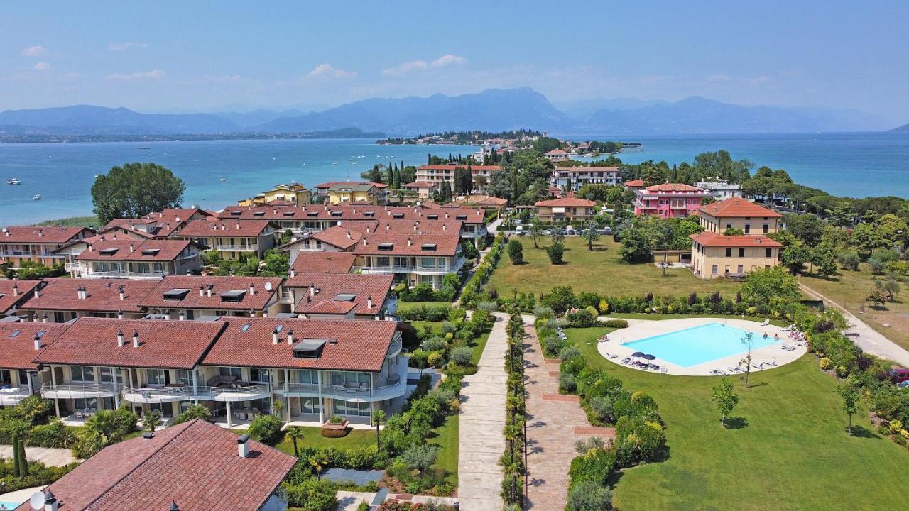 Giulia Luxury Apartment Sirmione Extérieur photo
