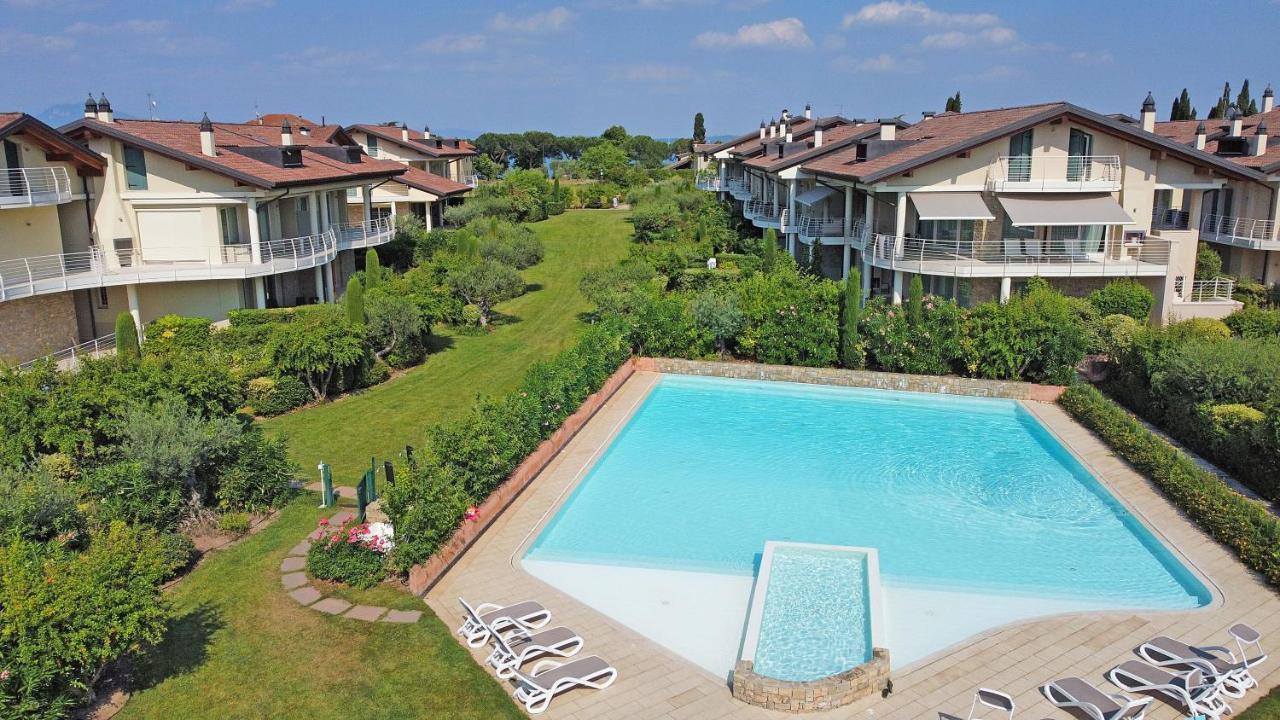 Giulia Luxury Apartment Sirmione Extérieur photo