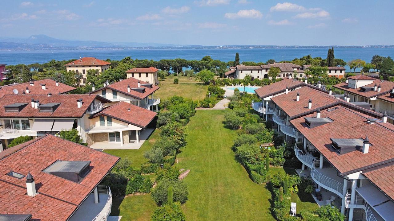 Giulia Luxury Apartment Sirmione Extérieur photo