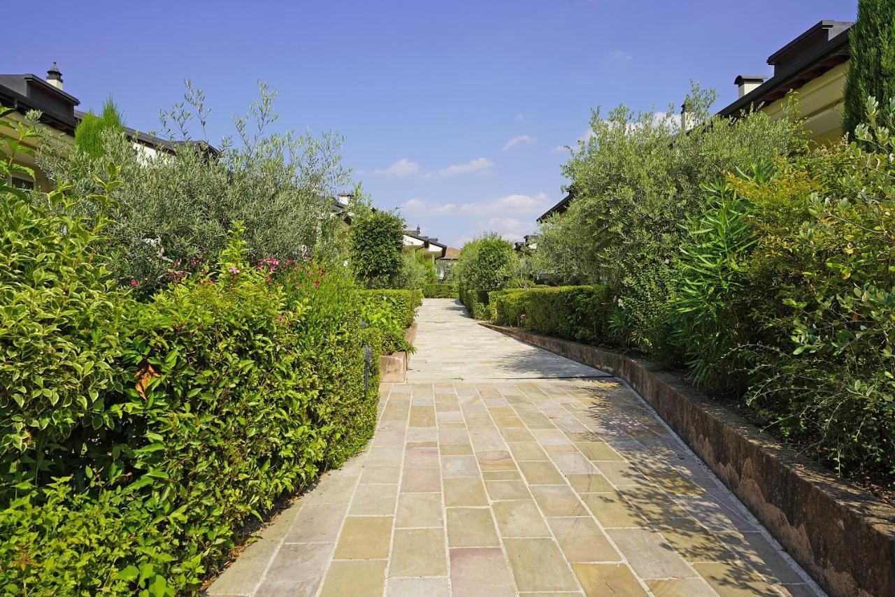 Giulia Luxury Apartment Sirmione Extérieur photo