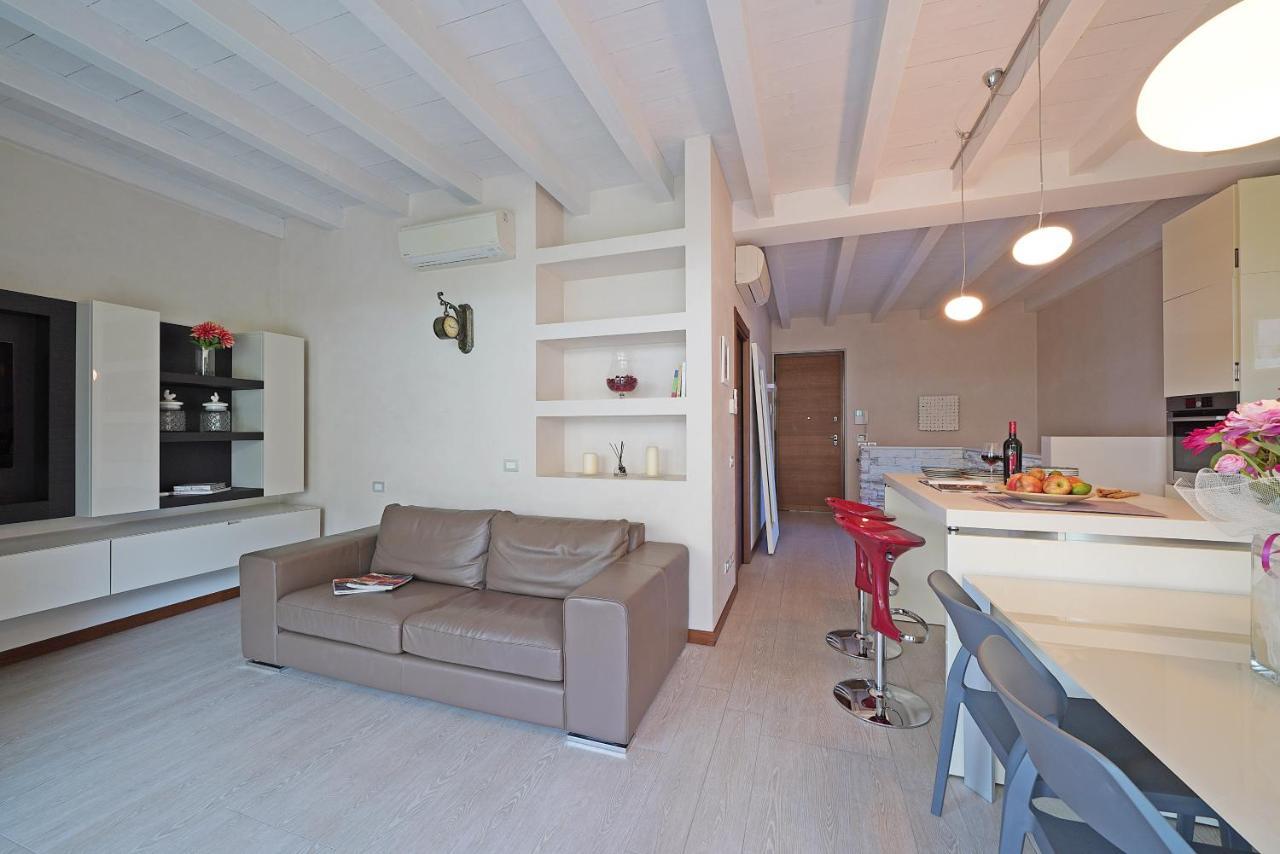 Giulia Luxury Apartment Sirmione Extérieur photo